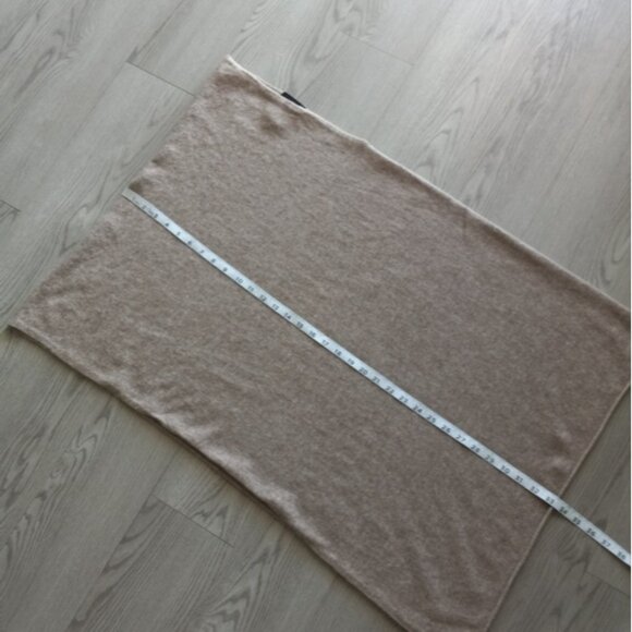 J. Crew Cashmere Wool Poncho In Heather Birch Tan OS Quiet Luxury - Picture 10 of 15